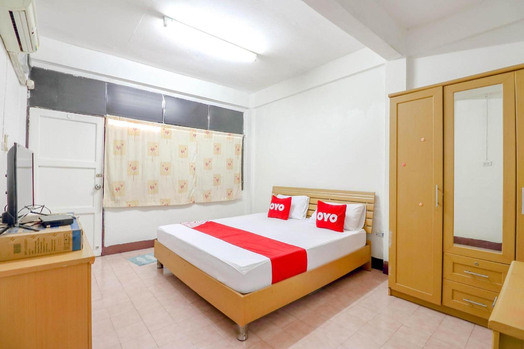 Oyo 525 Mrt Phetkasem 48-1 Place Bangkok Eksteriør bilde