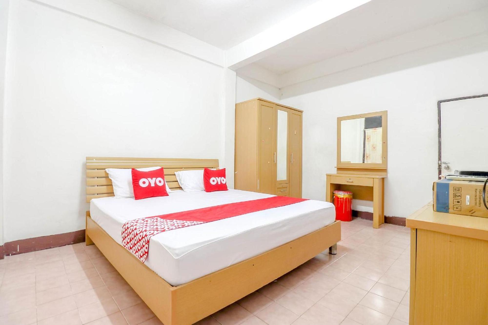 Oyo 525 Mrt Phetkasem 48-1 Place Bangkok Eksteriør bilde